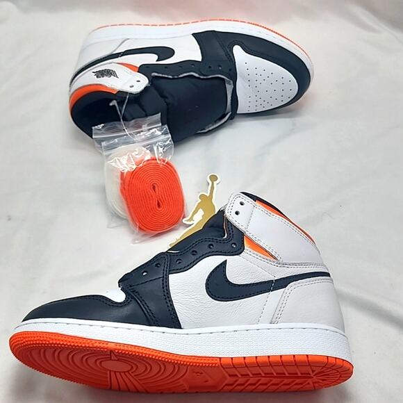 NIKE JORDAN AIR 1 RETRO HIGH OG GS ELECTRO ORANGE SNEAKERS 5Y 575441-180 NIB - Picture 11 of 16